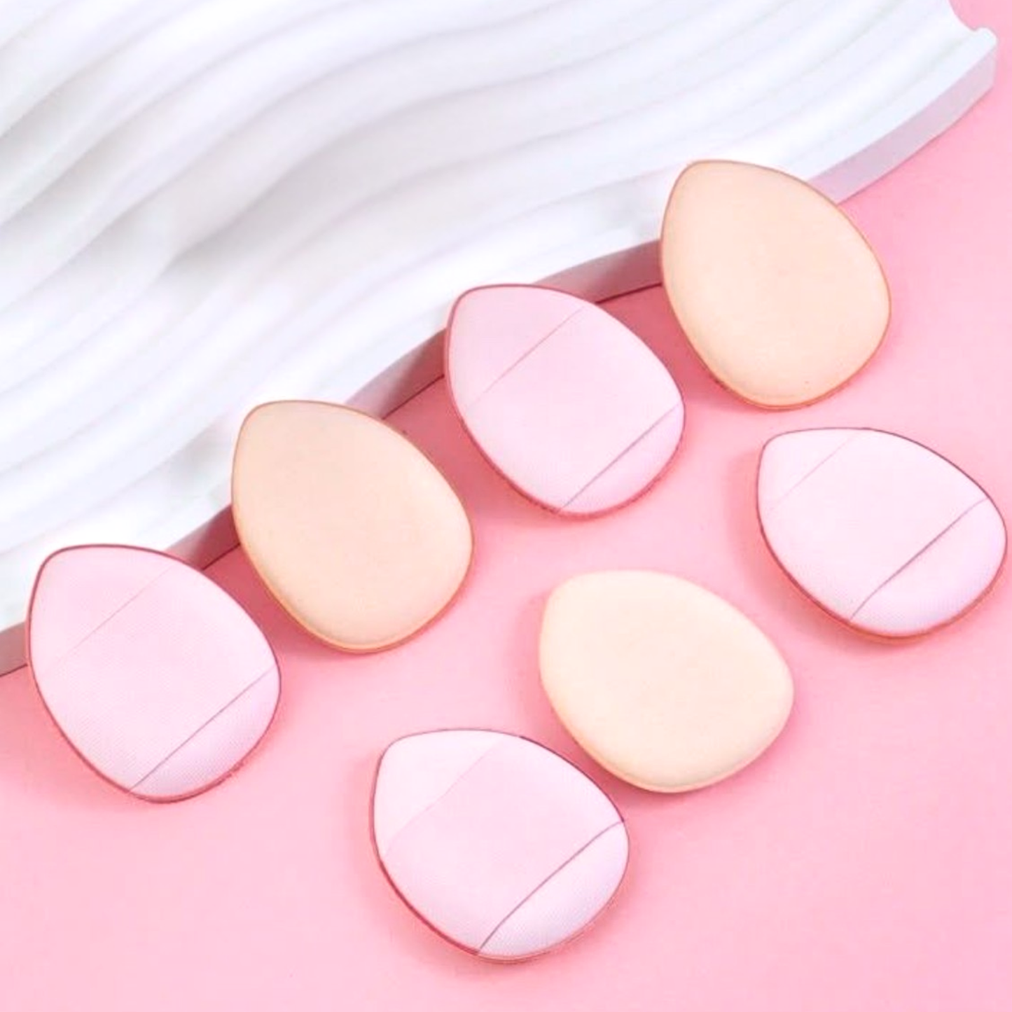 Mini Finger Puffs – Set of 5 | Precision Setting Puffs for Under Eyes & Small Areas